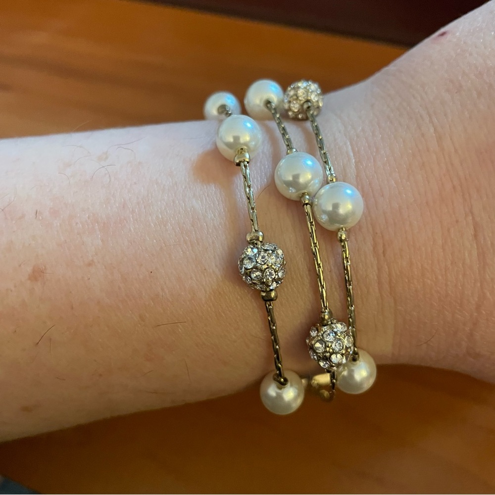 Gold-Tone Three Strand Station Bracelet Faux Pearl Crystal Ball Bead Unsigned